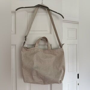 Baggu horizontal duck bag in natural grid